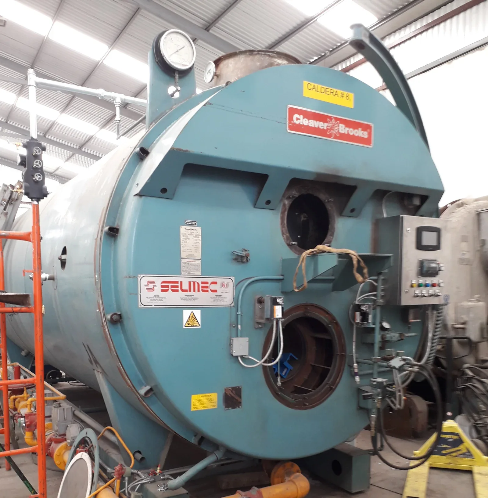 Haz tubular de caldera abierto para mantenimiento